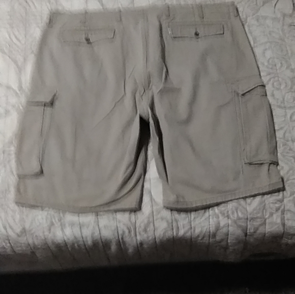 Men's levi Strauss cargo shorts - Picture 2 of 5
